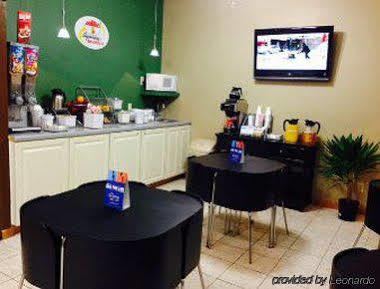Super 8 By Wyndham Greencastle Luaran gambar